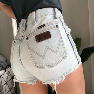 vintage wrangler denim cut offs